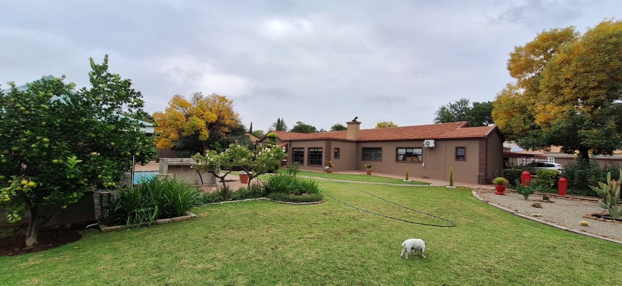 3 Bedroom Property for Sale in Flamingo Park Free State